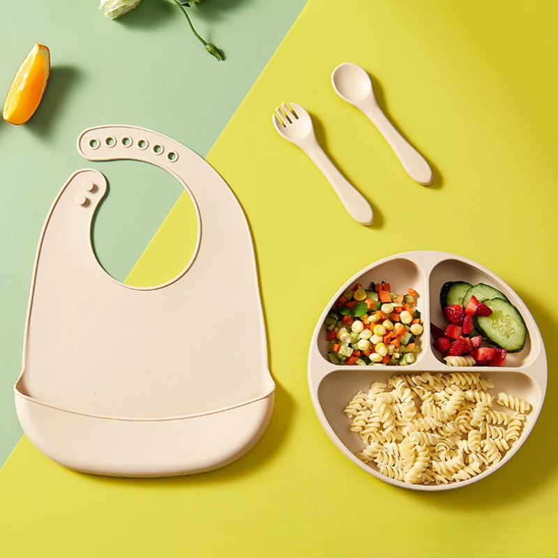 👶 BAVAGLINO IN SILICONE MORBIDO - Impermeabile, Regolabile e Super Pratico!