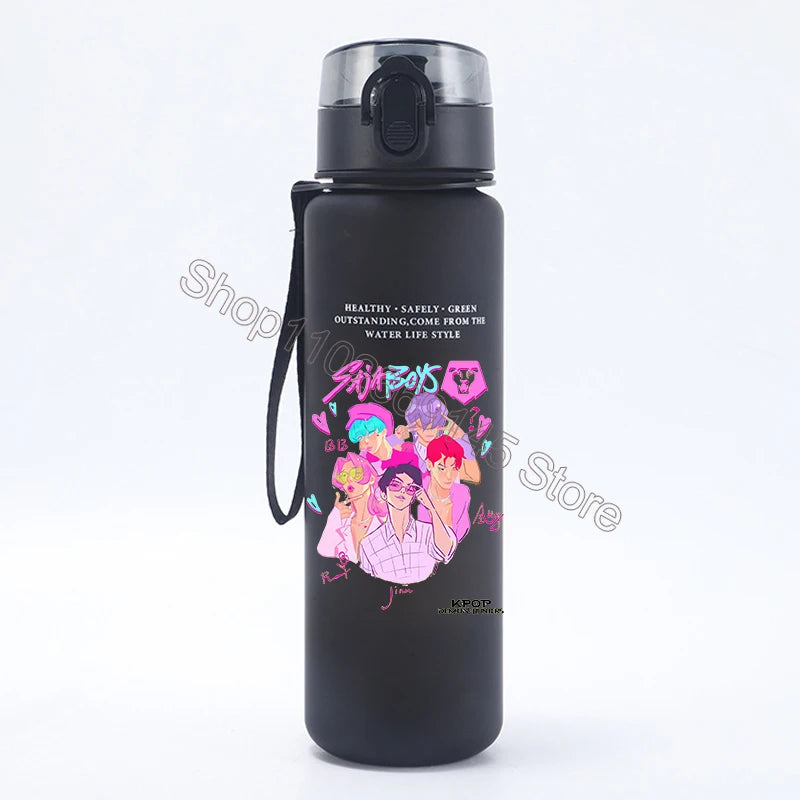 💖 Borraccia KPop Demon Hunters - Cute, Grande Capacità, Design Kawaii!
Perfetta per fan del KPop! Impermeabile, leggera e super trendy. 🎵💦