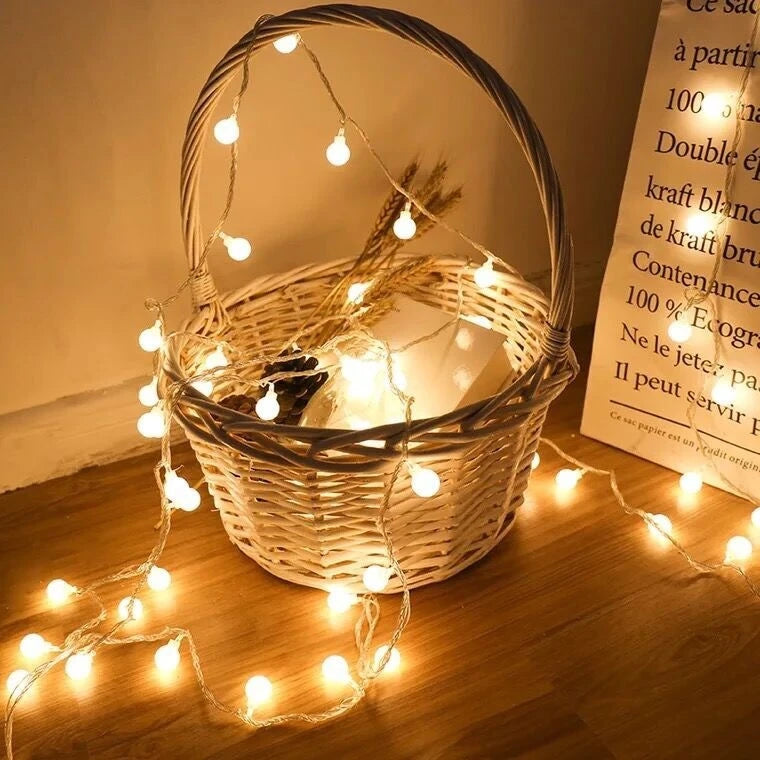 ✨ Luci LED a Sfera - 10 Metri, Alimentazione USB/Batteria, per Esterni e Decorazioni Natalizie!
Crea un'atmosfera magica in giardino, matrimoni o feste! Impermeabili e facili da installare.