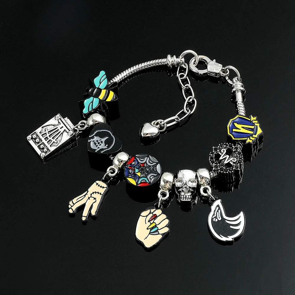 Bracciale Wednesday Addams Gotico, Ciondolo Mano, Perline Arcobaleno, Regalo Donna