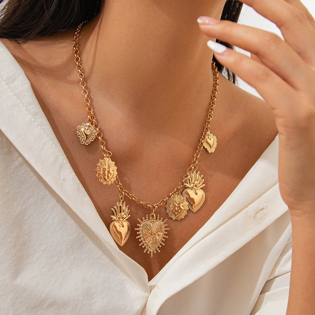 Collana Donna Retro: Ciondolo Occhio Malocchio, Croce e Stella Marina in Metallo - Gioiello con Elementi Marini