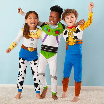 πΆ Pigiamini Toy Story - Woody e Buzz Lightyear, Set Notte per Bambini!
Morbido cotone, design divertente. Perfetto per sogni avventurosi! π