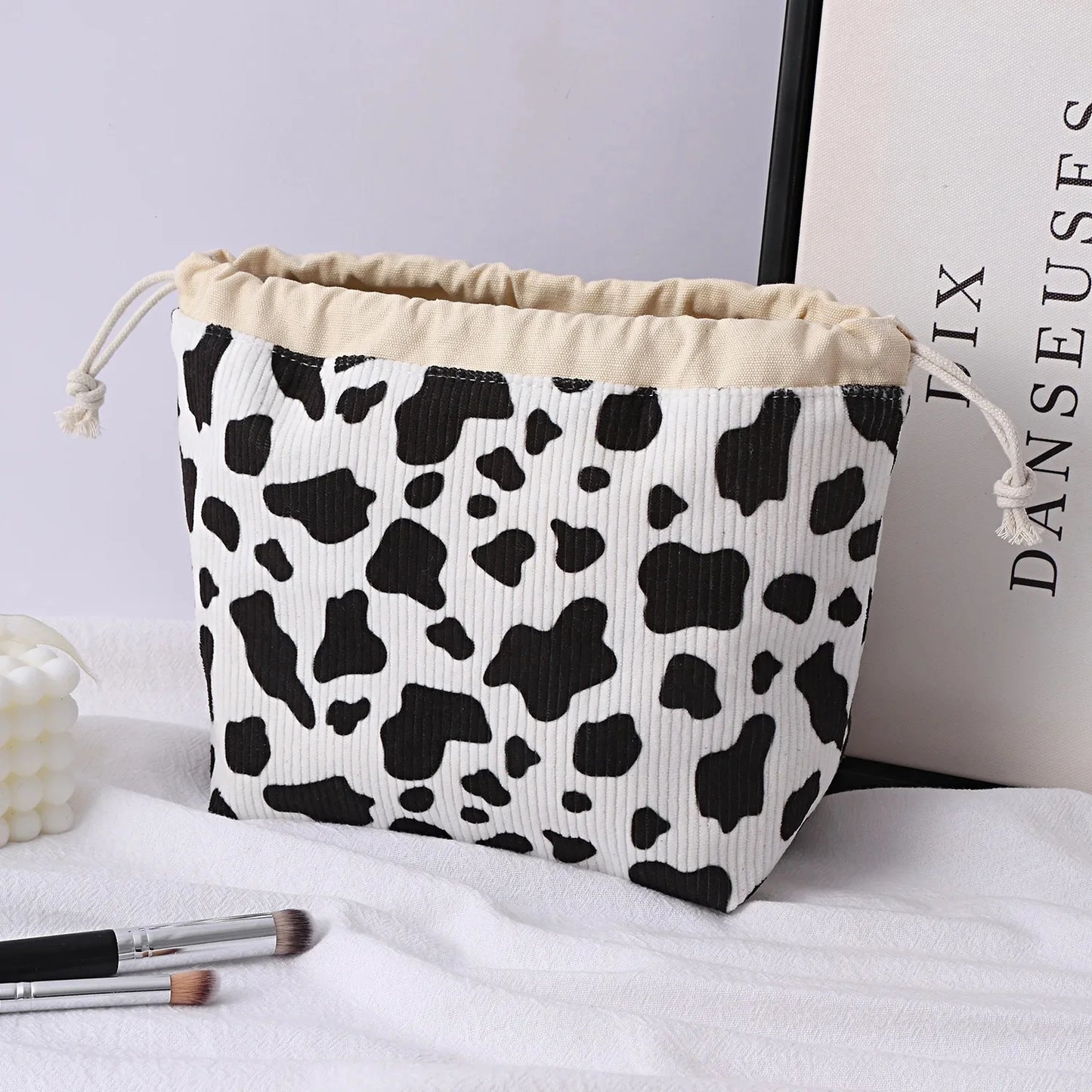 🎀 Borsa trucco velluto scozzese con organizer stile college! ✨ #Moda2025