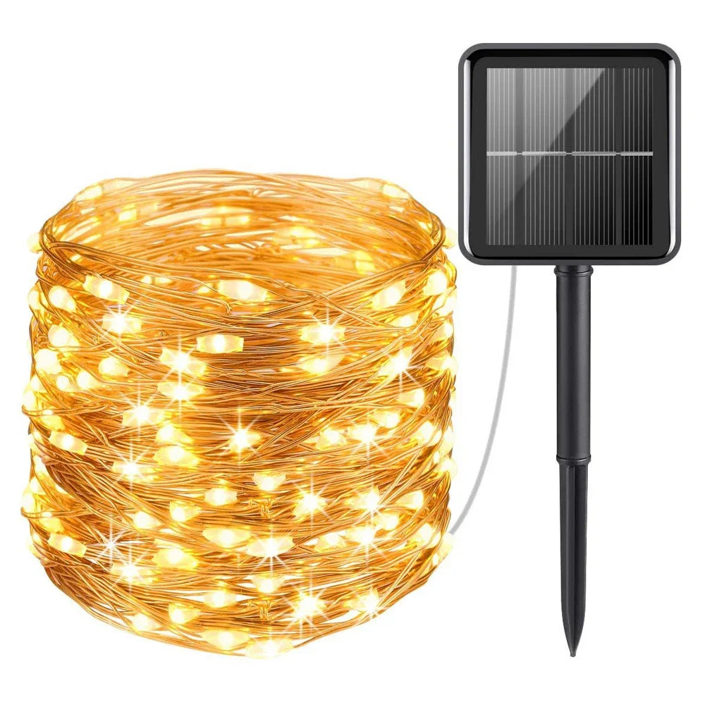 💡 Luci Solari LED per Esterni - 6/12/23/33m, Impermeabili, Twinkle Effect, per Giardino e Natale!
Energia solare e magia luminosa! Perfectte per serate romantiche e feste. 🌞✨