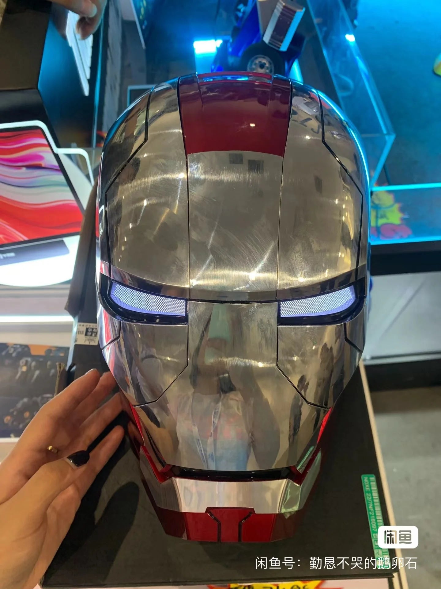 🦾 Casco Iron Man MK5 1:1 - Controllo Vocale, Luci LED, Regalo Perfetto!
Casco con effetti sonori e luci. Per cosplay e collezionisti!