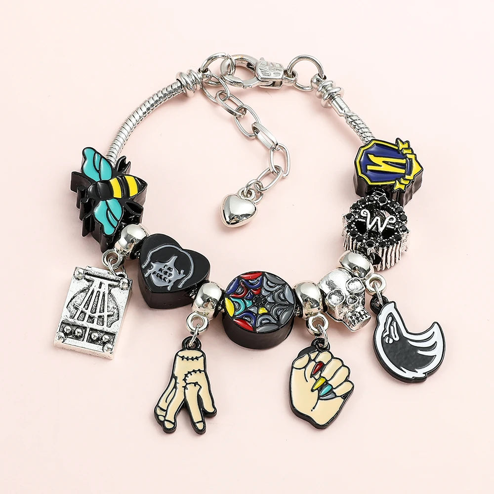 Bracciale Wednesday Addams Gotico, Ciondolo Mano, Perline Arcobaleno, Regalo Donna