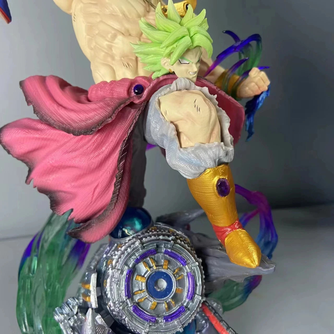 💥 Broli VS Goku 28cm | Scena di Battaglia Epica | Collezione