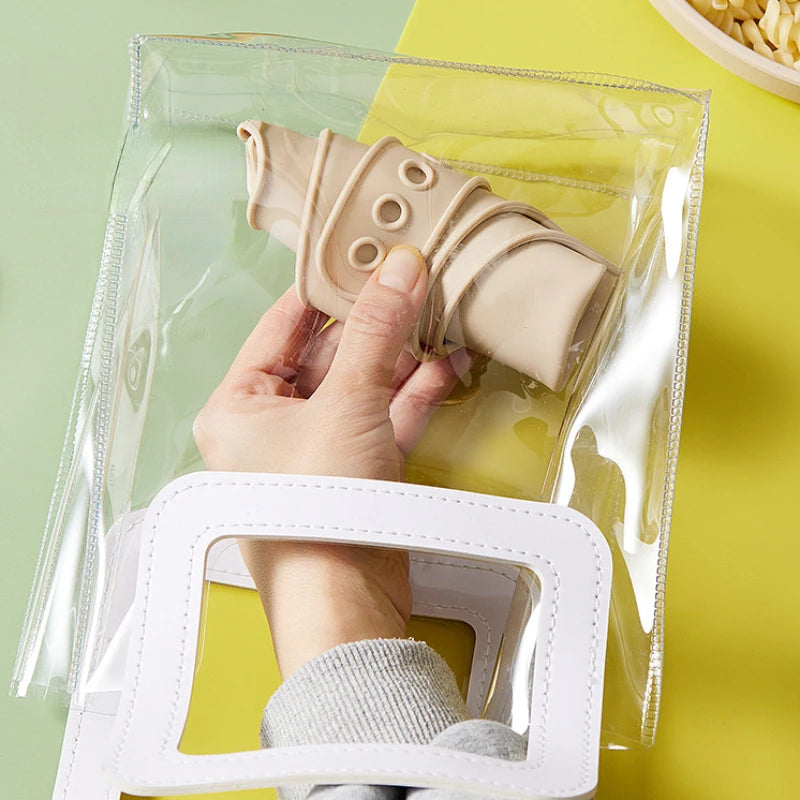 👶 BAVAGLINO IN SILICONE MORBIDO - Impermeabile, Regolabile e Super Pratico!