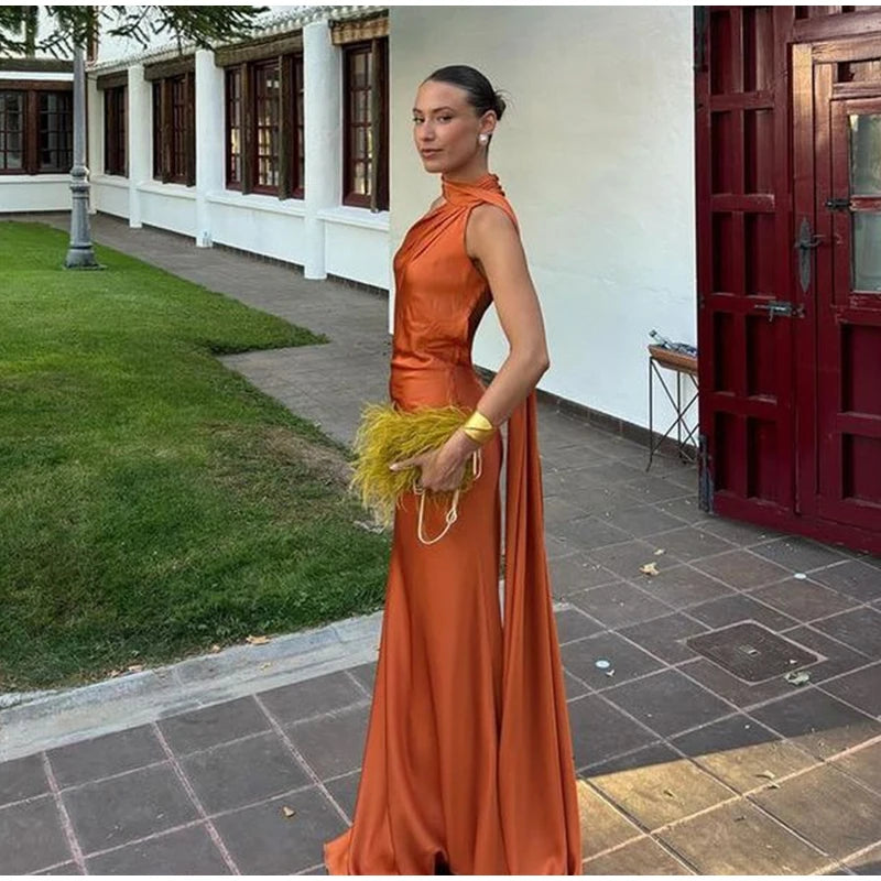 ABITO LUNGO ELEGANTE DONNA – Stile Senza Spalle con Schiena Nuda, Perfetto per l’Estate 2025!