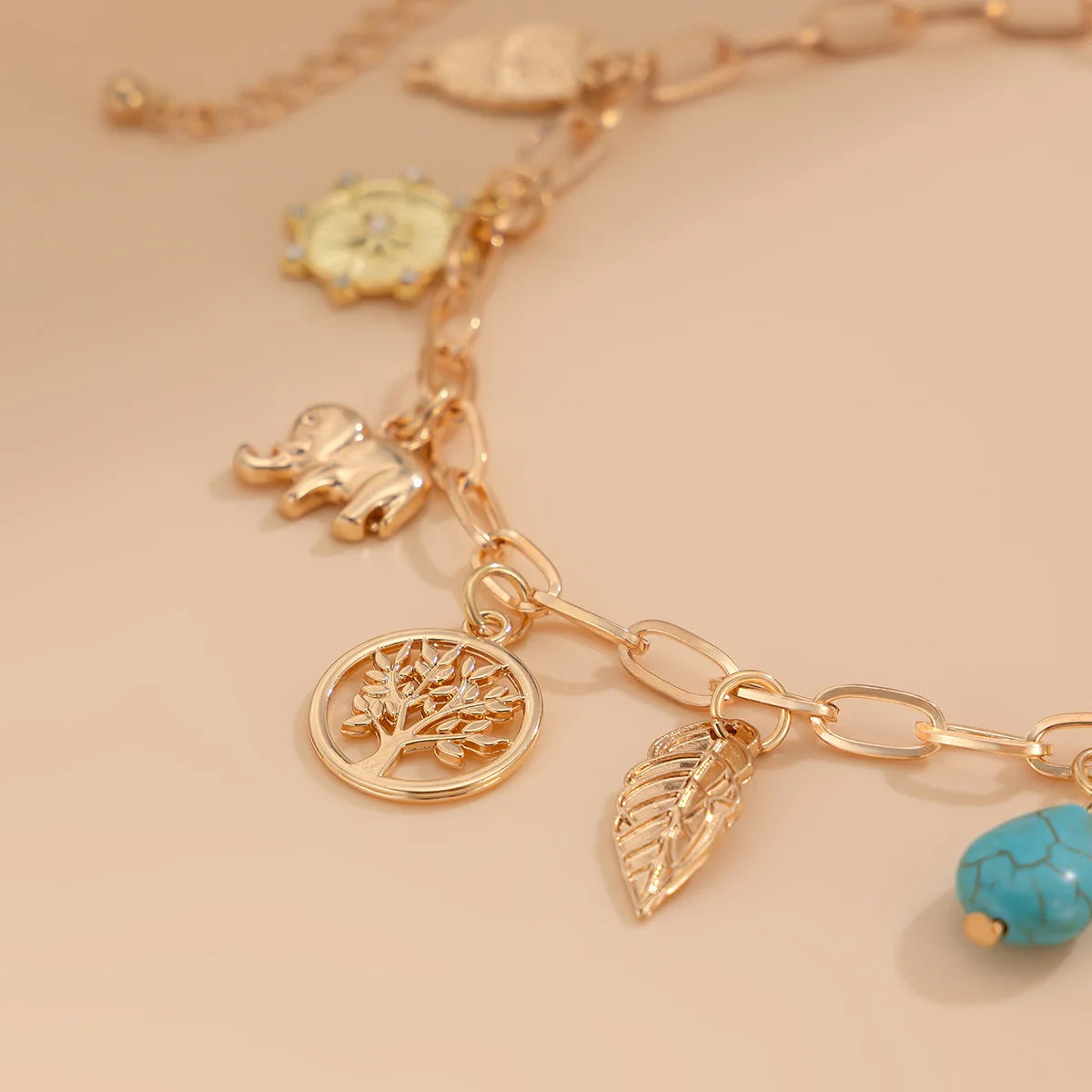 Collana Donna Retro: Ciondolo Occhio Malocchio, Croce e Stella Marina in Metallo - Gioiello con Elementi Marini