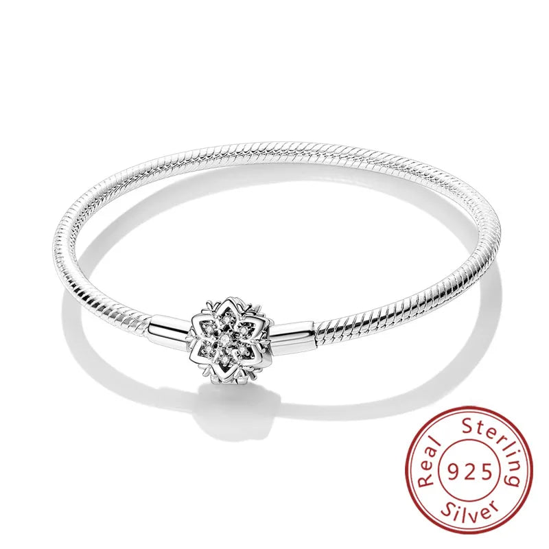 Bracciale in Argento 925 - Cuori con Zirconi, Regalo Perfetto per Donne, Gioiello Elegante e Personale