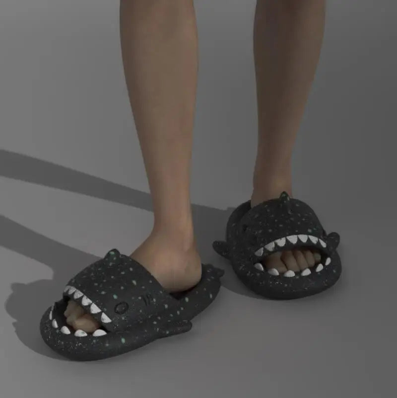 Pantofole Squalo Luminose per Uomo e Donna Scarpe Estive Moda Casa & Spiaggia