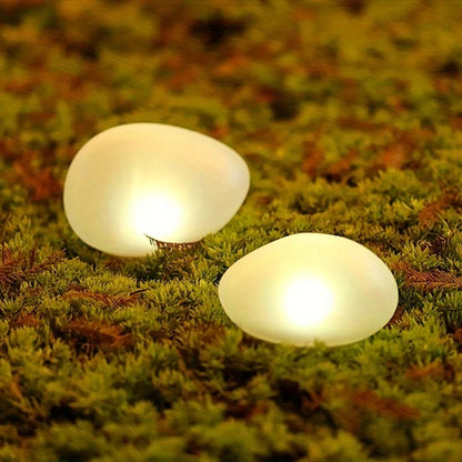 Luci Solari a Forma di Pietra IP65 | 7 Colori Cambianti, Ricaricabili, Impermeabili | per Giardino, Vialetto, Aiuola, Esterno