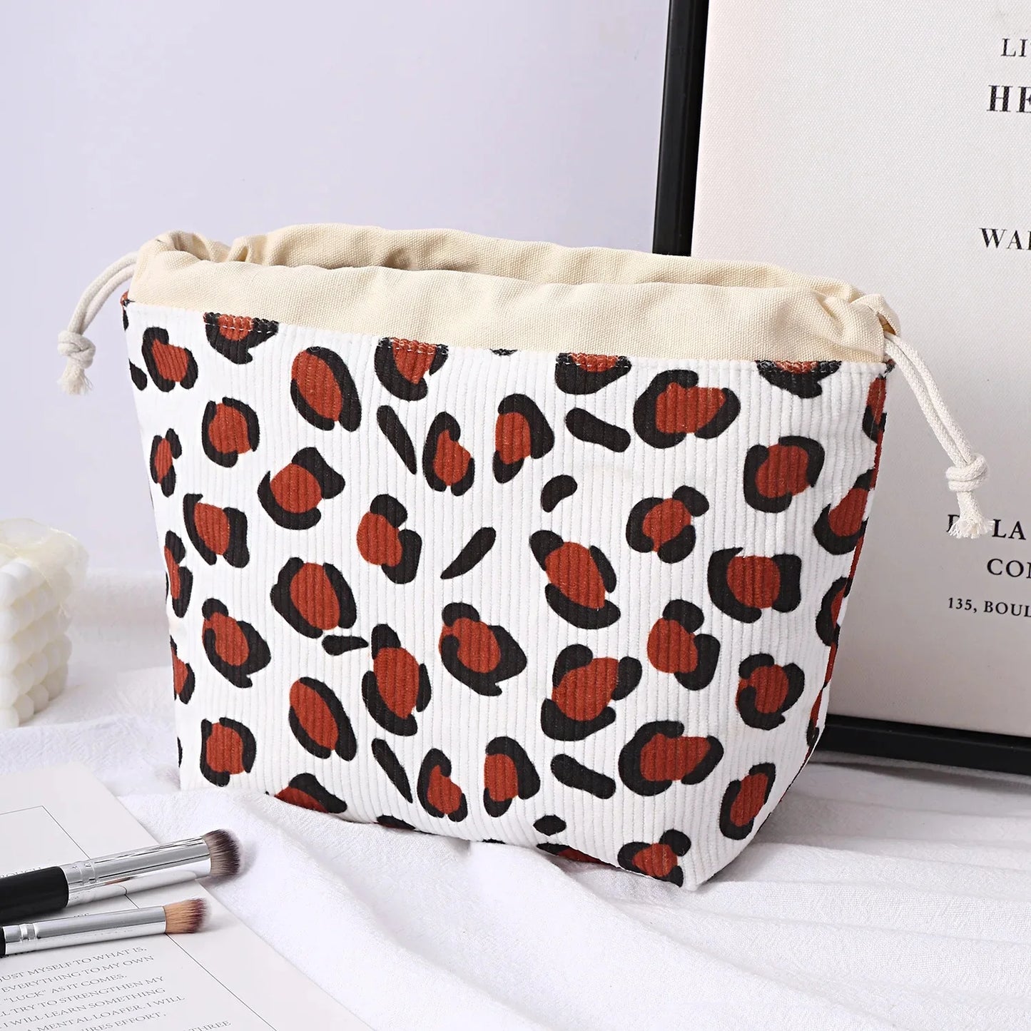 🎀 Borsa trucco velluto scozzese con organizer stile college! ✨ #Moda2025