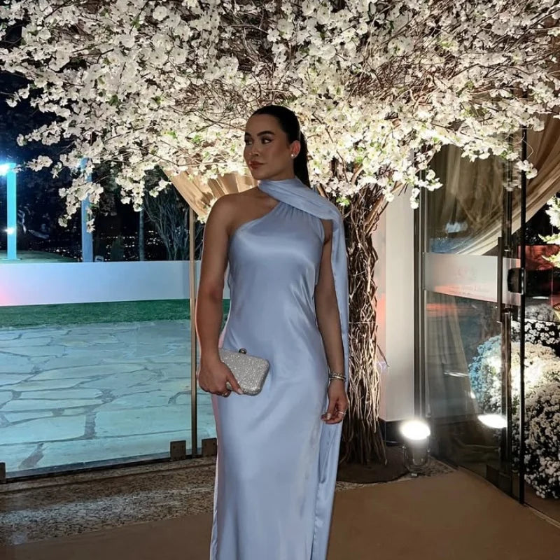 ABITO LUNGO ELEGANTE DONNA – Stile Senza Spalle con Schiena Nuda, Perfetto per l’Estate 2025!