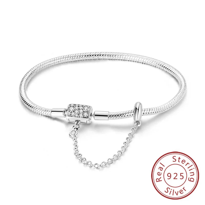 Bracciale in Argento 925 - Cuori con Zirconi, Regalo Perfetto per Donne, Gioiello Elegante e Personale