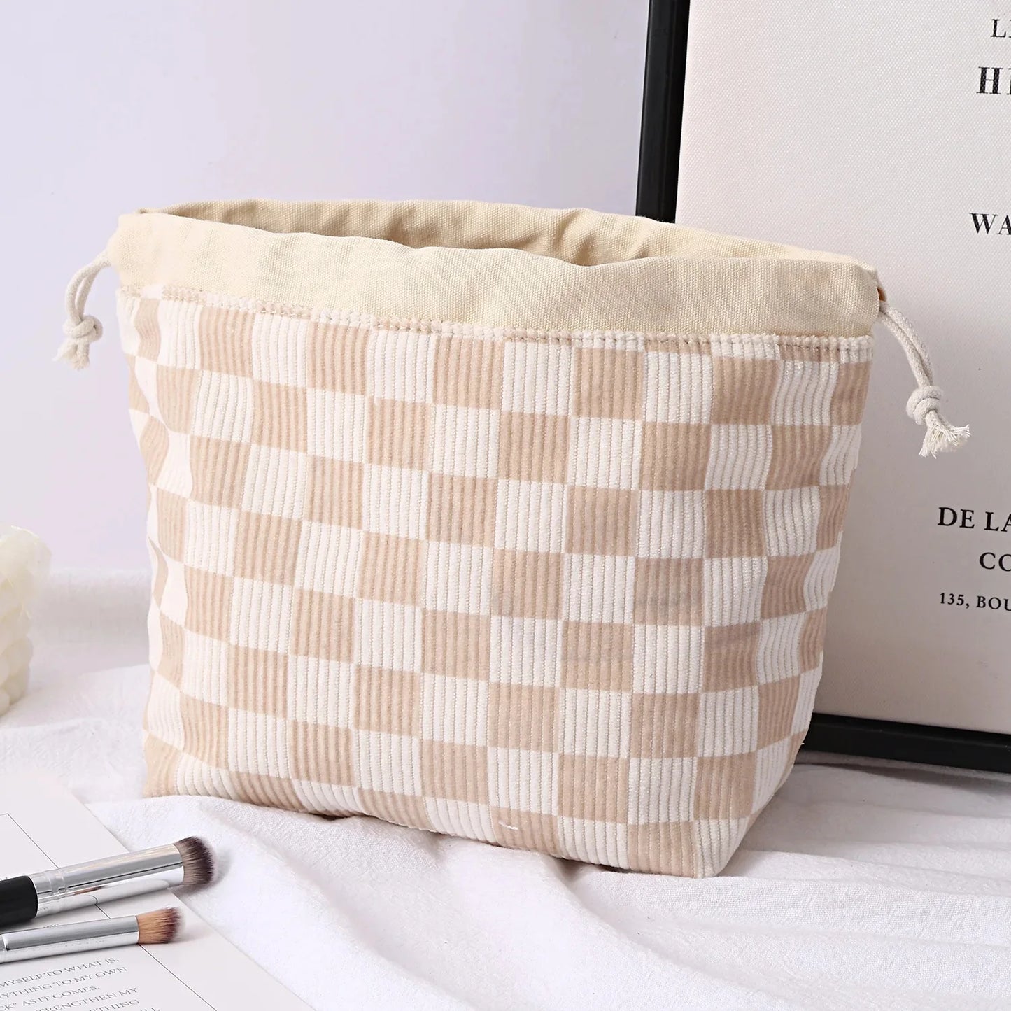 🎀 Borsa trucco velluto scozzese con organizer stile college! ✨ #Moda2025